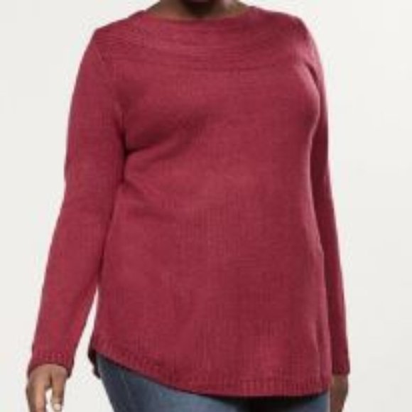 Lane Bryant Sweaters - Lane Bryant Cranberry/Mulberry colored Sweater Size 1X